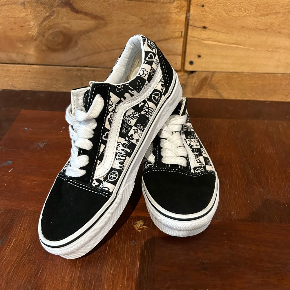 Vans Kids Black and White Patterned Sneakers